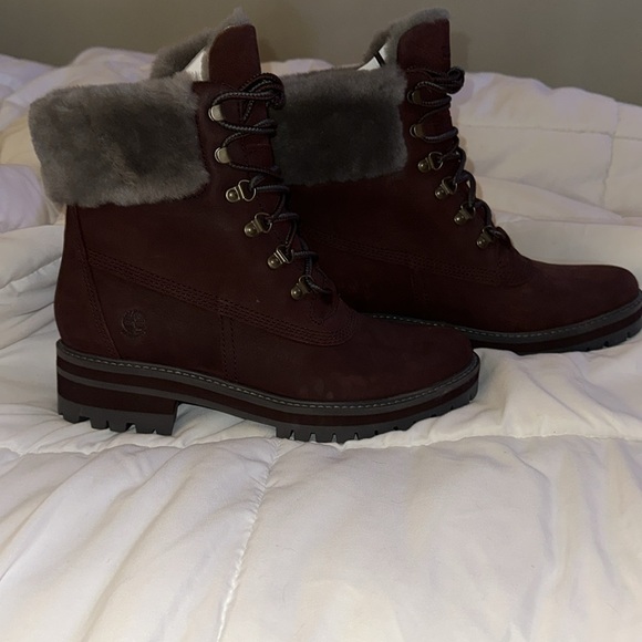 NWOB TIMBERLAND BOOTS - Picture 5 of 7